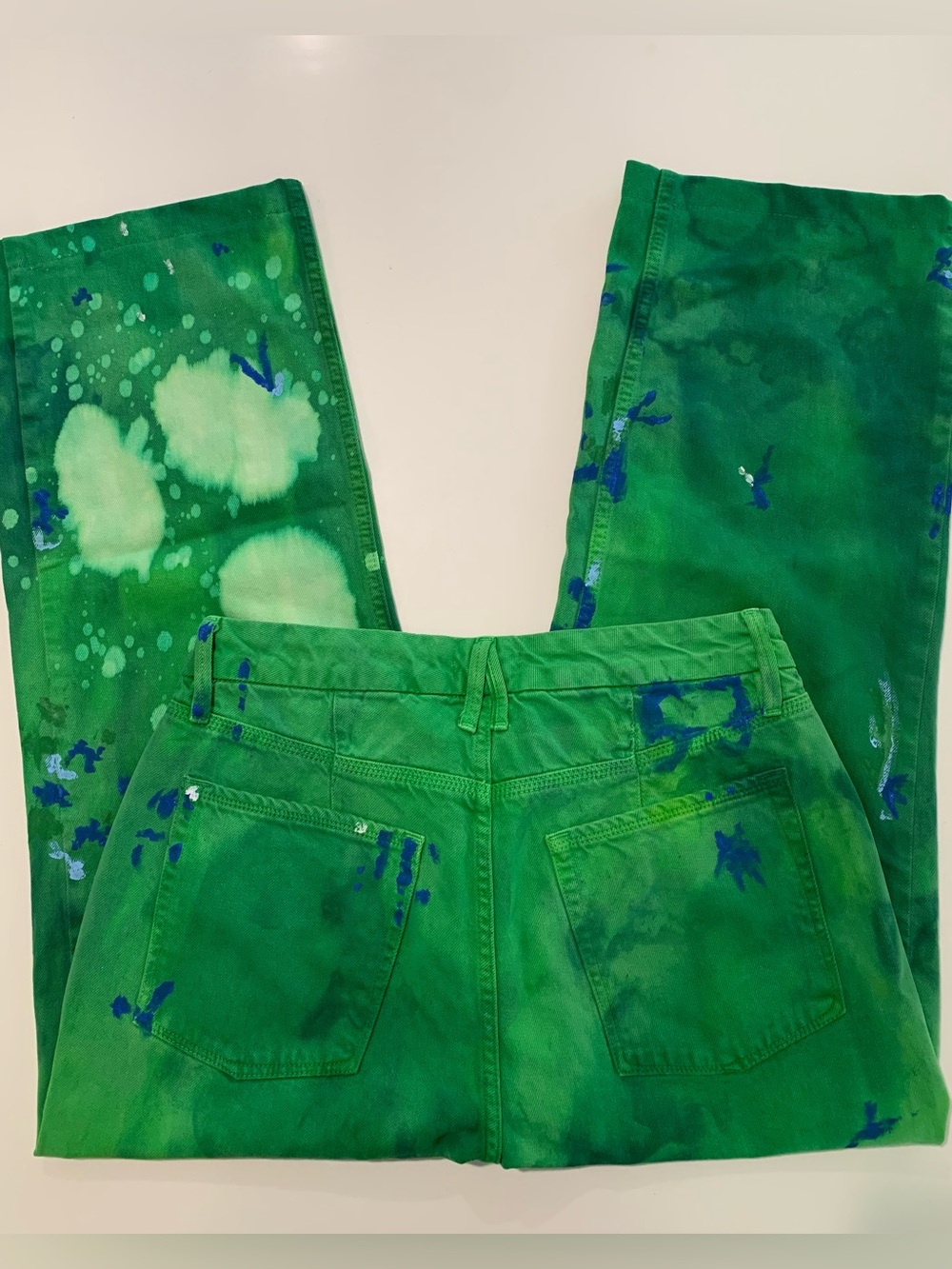 Good American Good 90s Tie-Dye Green Painted Artistic Jeans HEMMED 26”, 10 / 30 - Picture 5 of 11